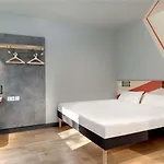 מלון Ibis Budget Centre Millenaire -