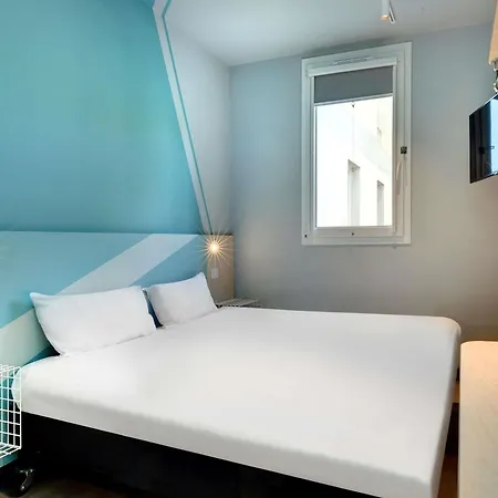 מלון Ibis Budget Centre Millenaire -