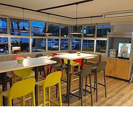 Ibis Budget Centre Millenaire - 2*