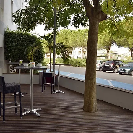 מלון Ibis Budget Centre Millenaire -