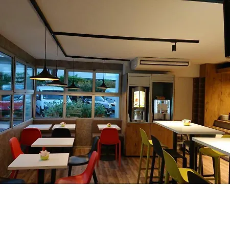 מלון Ibis Budget Centre Millenaire -